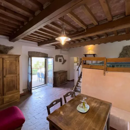 Farm stay Amandolo *