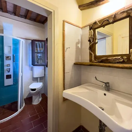 Amandolo Farm stay *