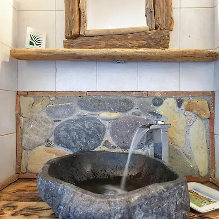 Amandolo Farm stay Cavo