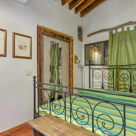 Amandolo Farm stay