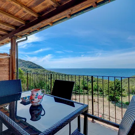 Amandolo Farm stay Cavo