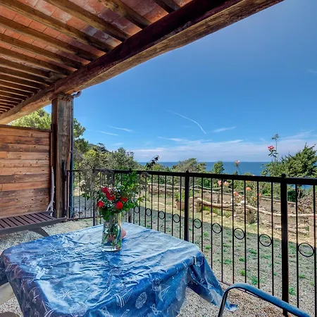 Amandolo Farm stay