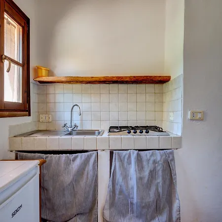 Amandolo Farm stay Cavo