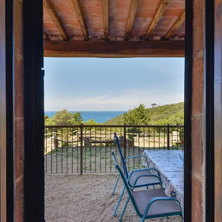 Amandolo Farm stay *